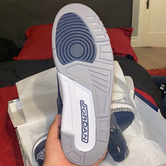 Air Jordan 3 Retro GeorgeTown Size 10.5 - Picture 5 of 6